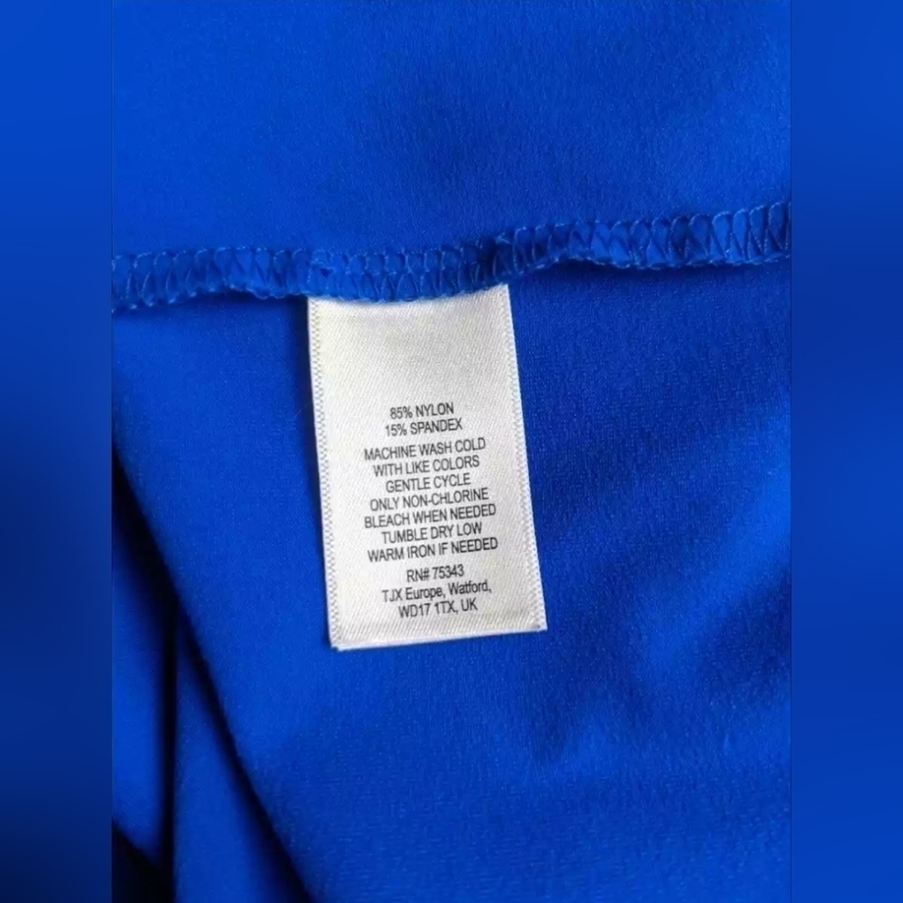 Royal Blue Sleeveless Dress - Picture 6 of 10